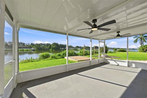 Villa ou maison à vendre à Apollo Beach, Floride: 3 chambres, 160.63 m2 № 2299422 - photo 4