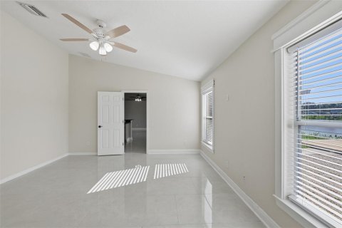 Villa ou maison à vendre à Apollo Beach, Floride: 3 chambres, 160.63 m2 № 2299422 - photo 24