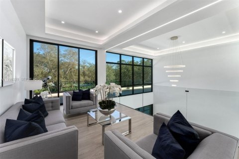 Купить виллу или дом в Майами, Флорида 5 спален, 563.27м2, № 2026273 - фото 16