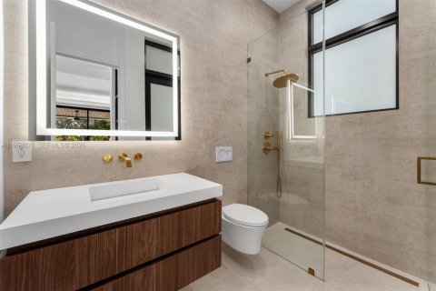 Купить виллу или дом в Майами, Флорида 5 спален, 563.27м2, № 2026273 - фото 11