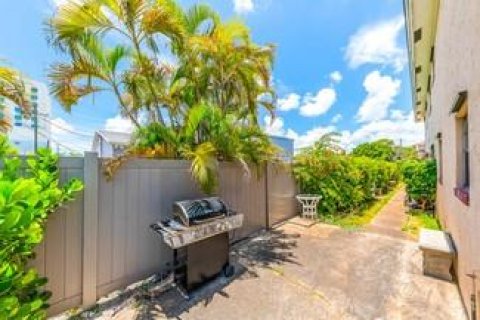 Townhouse in Fort Lauderdale, Florida 1 bedroom, 46.45 sq.m. № 1142235 - photo 1