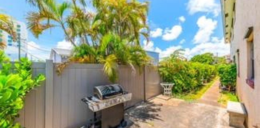 Adosado en Fort Lauderdale, Florida 1 dormitorio, 46.45 m2 № 1142235