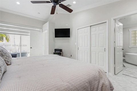 Купить виллу или дом в Холливуд, Флорида 3 спальни, 131.92м2, № 2036404 - фото 8