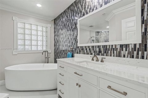 Купить виллу или дом в Холливуд, Флорида 3 спальни, 131.92м2, № 2036404 - фото 9