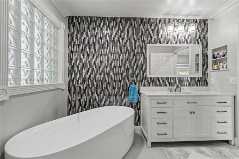 Купить виллу или дом в Холливуд, Флорида 3 спальни, 131.92м2, № 2036404 - фото 11