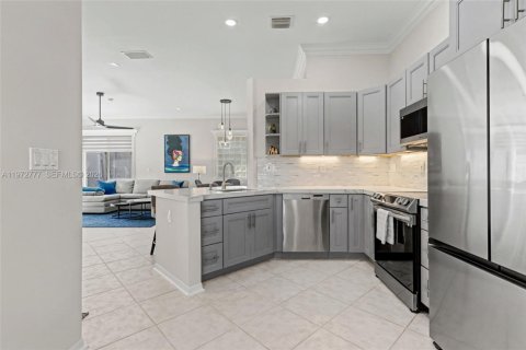 Купить виллу или дом в Холливуд, Флорида 3 спальни, 131.92м2, № 2036404 - фото 29