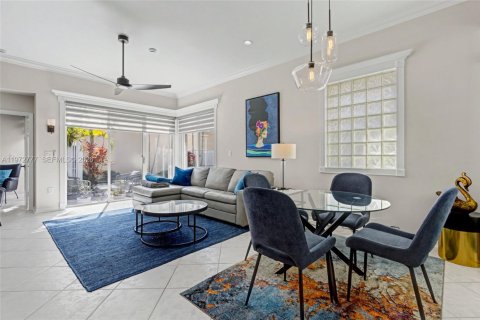 Купить виллу или дом в Холливуд, Флорида 3 спальни, 131.92м2, № 2036404 - фото 30