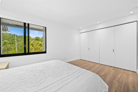 Adosado en venta en North Miami, Florida, 2 dormitorios, 191.1 m2 № 2027270 - foto 18