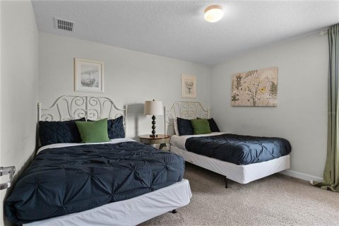 House in Davenport, Florida 8 bedrooms, 363.15 sq.m. № 1399591 - photo 30