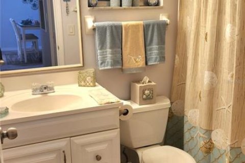 Condo in Bradenton, Florida, 2 bedrooms  № 1911595 - photo 26