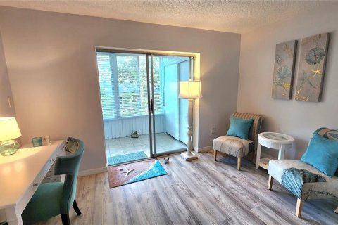 Condo in Bradenton, Florida, 2 bedrooms  № 1911595 - photo 19
