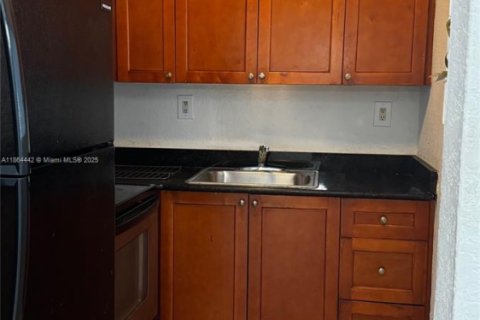 Apartamento en alquiler en Plantation, Florida, 1 dormitorio, 54.63 m2 № 1897080 - foto 3