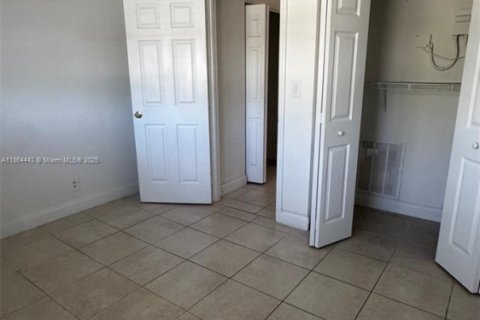 Apartamento en alquiler en Plantation, Florida, 1 dormitorio, 54.63 m2 № 1897080 - foto 10
