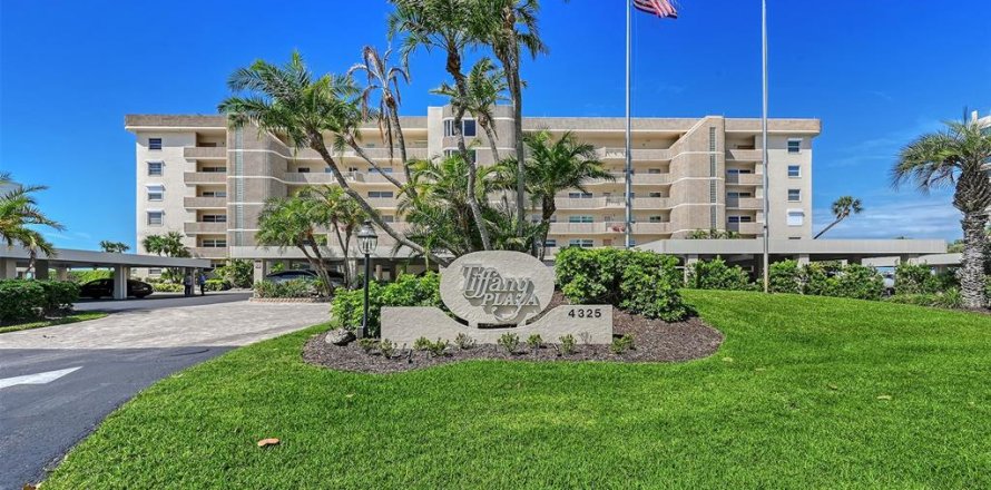Condo in Longboat Key, Florida, 2 bedrooms № 2221431