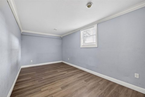 Commercial property in Tampa, Florida 8 bedrooms, 279.36 sq.m. № 2095478 - photo 19
