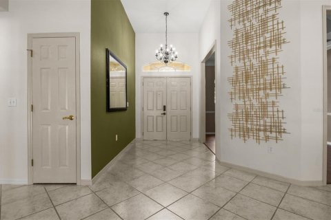 House in Lakeland, Florida 4 bedrooms, 266.63 sq.m. № 1903041 - photo 5