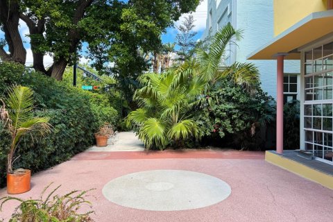 Copropriété à vendre à Miami Beach, Floride: 1 chambre, 50.17 m2 № 1971910 - photo 17