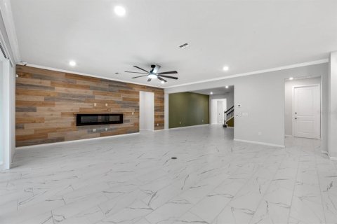 Villa ou maison à louer à Riverview, Floride: 7 chambres, 413.14 m2 № 2298465 - photo 9