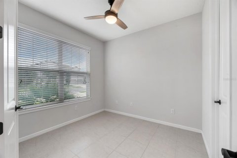 Villa ou maison à louer à Riverview, Floride: 7 chambres, 413.14 m2 № 2298465 - photo 20