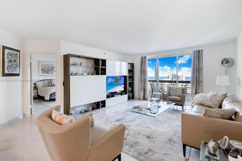 Купить кондоминиум в Авентура, Флорида 2 спальни, 126.81м2, № 2017656 - фото 2