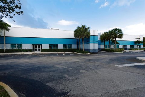 Propiedad comercial en venta en Deerfield Beach, Florida № 1868592 - foto 5