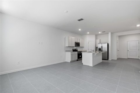 Adosado en alquiler en Davenport, Florida, 3 dormitorios, 151.24 m2 № 2157811 - foto 7