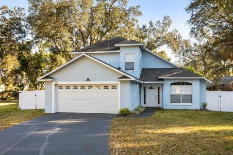 House in Kissimmee, Florida 4 bedrooms, 210.98 sq.m. № 2105881 - photo 2