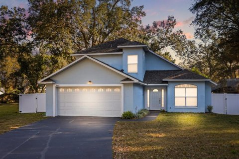 House in Kissimmee, Florida 4 bedrooms, 210.98 sq.m. № 2105881