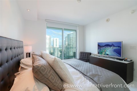 Copropriété à louer à Miami, Floride: 2 chambres, 102.1 m2 № 1922671 - photo 7