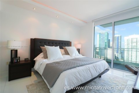 Copropriété à louer à Miami, Floride: 2 chambres, 102.1 m2 № 1922671 - photo 6