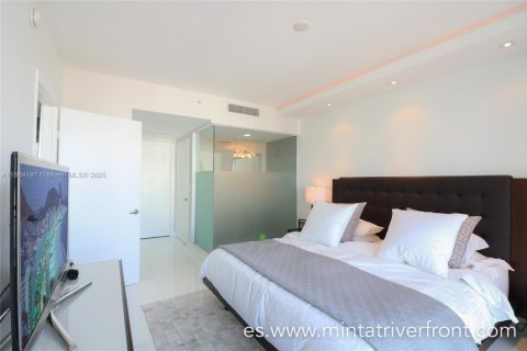 Copropriété à louer à Miami, Floride: 2 chambres, 102.1 m2 № 1922671 - photo 8