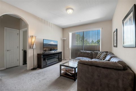 Condo in Davenport, Florida, 3 bedrooms  № 1855578 - photo 17