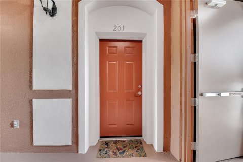 Condo in Davenport, Florida, 3 bedrooms  № 1855578 - photo 4