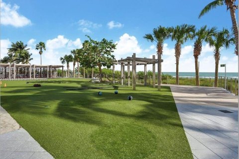 Condo in Miami Beach, Florida, 1 bedroom  № 1951672 - photo 21