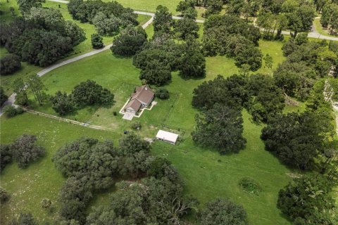 House in Chiefland, Florida 3 bedrooms, 222.32 sq.m. № 1844485 - photo 9