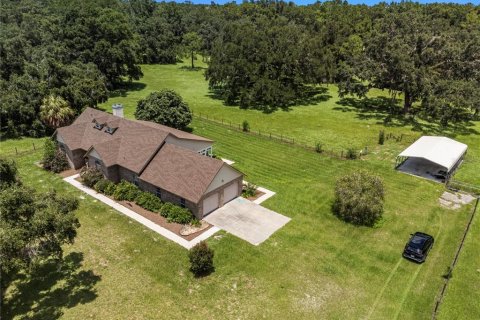 House in Chiefland, Florida 3 bedrooms, 222.32 sq.m. № 1844485 - photo 6