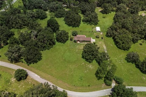 House in Chiefland, Florida 3 bedrooms, 222.32 sq.m. № 1844485 - photo 8