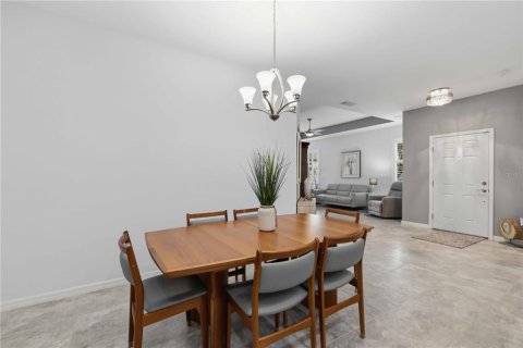 House in Sarasota, Florida 2 bedrooms, 150.41 sq.m. № 2106772 - photo 18