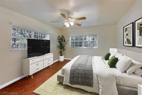 Casa en venta en Plantation, Florida, 4 dormitorios, 195.19 m2 № 1963482 - foto 12