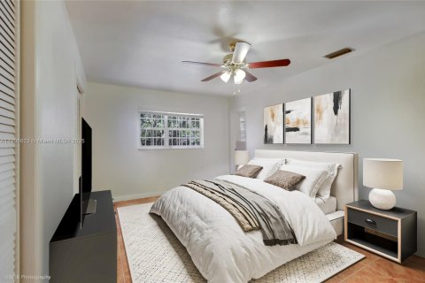 Casa en venta en Plantation, Florida, 4 dormitorios, 195.19 m2 № 1963482 - foto 4