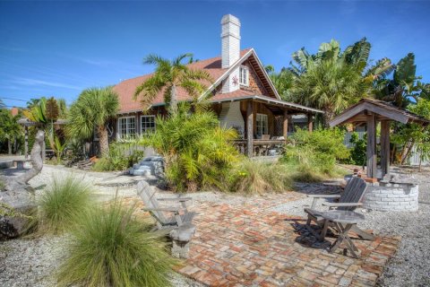 Casa en alquiler en Saint Pete Beach, Florida, 2 dormitorios, 139.35 m2 № 251618 - foto 2