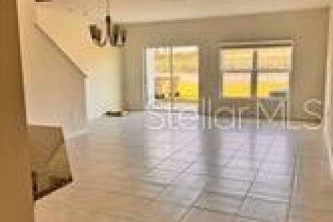 Touwnhouse à louer à Davenport, Floride: 3 chambres, 144.56 m2 № 2097506 - photo 6