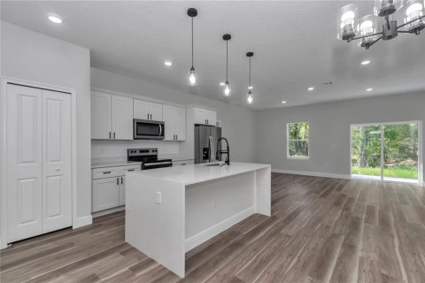 House in Dunnellon, Florida 4 bedrooms, 170.29 sq.m. № 1919119 - photo 13