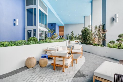 Condominio en venta en Miami, Florida, 1 dormitorio, 64.66 m2 № 2090744 - foto 15