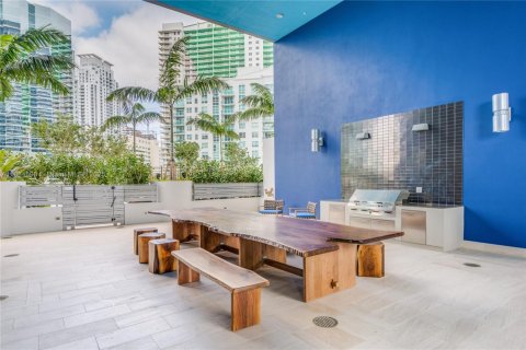 Condominio en venta en Miami, Florida, 1 dormitorio, 64.66 m2 № 2090744 - foto 17