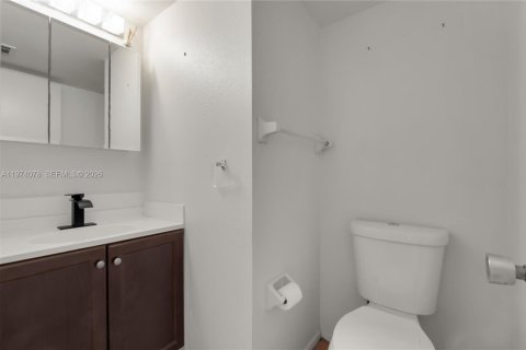 Touwnhouse à vendre à Port St. Lucie, Floride: 3 chambres, 144.09 m2 № 2033711 - photo 11