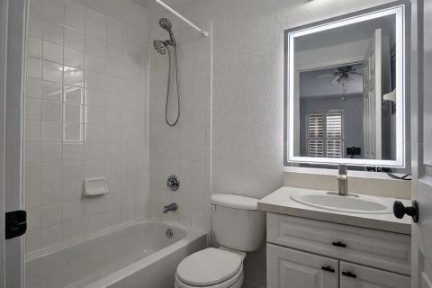 Touwnhouse à vendre à Orlando, Floride: 2 chambres, 97.83 m2 № 2096546 - photo 13