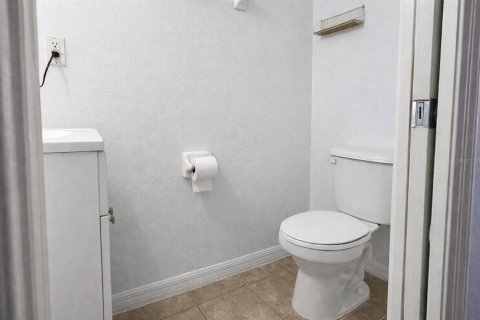 Touwnhouse à vendre à Orlando, Floride: 2 chambres, 97.83 m2 № 2096546 - photo 6