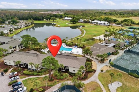 Condo in Wesley Chapel, Florida, 2 bedrooms  № 2122754 - photo 27