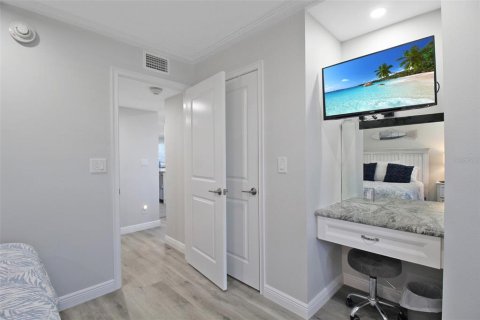 Condominio en alquiler en Sarasota, Florida, 2 dormitorios, 126.44 m2 № 2299016 - foto 14